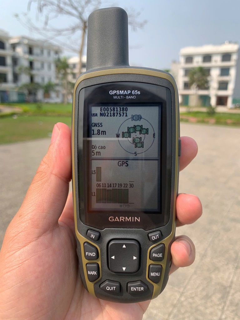 máy gps cầm tay garmin 65s
